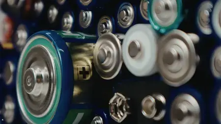 Gigantické baterie mění tvář energetiky. Proč firmy jako FlexGen skupují konkurenci?
