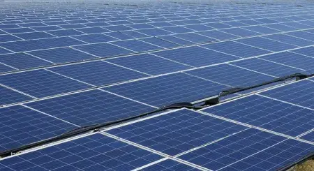 Navitas Solar staví v Indii masivní závod na fotovoltaické články: Investice přes 17 miliard korun