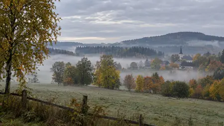 Teploty klesly k 1,7 °C. Neděle ukázala chladnou tvář podzimu